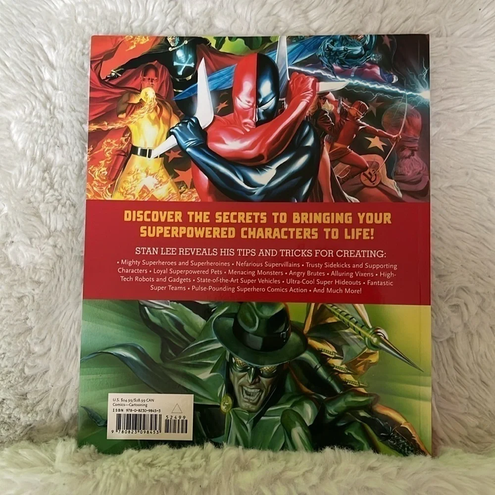 Stan lee how to draw super hero’s art book Brand new with code tag in the back